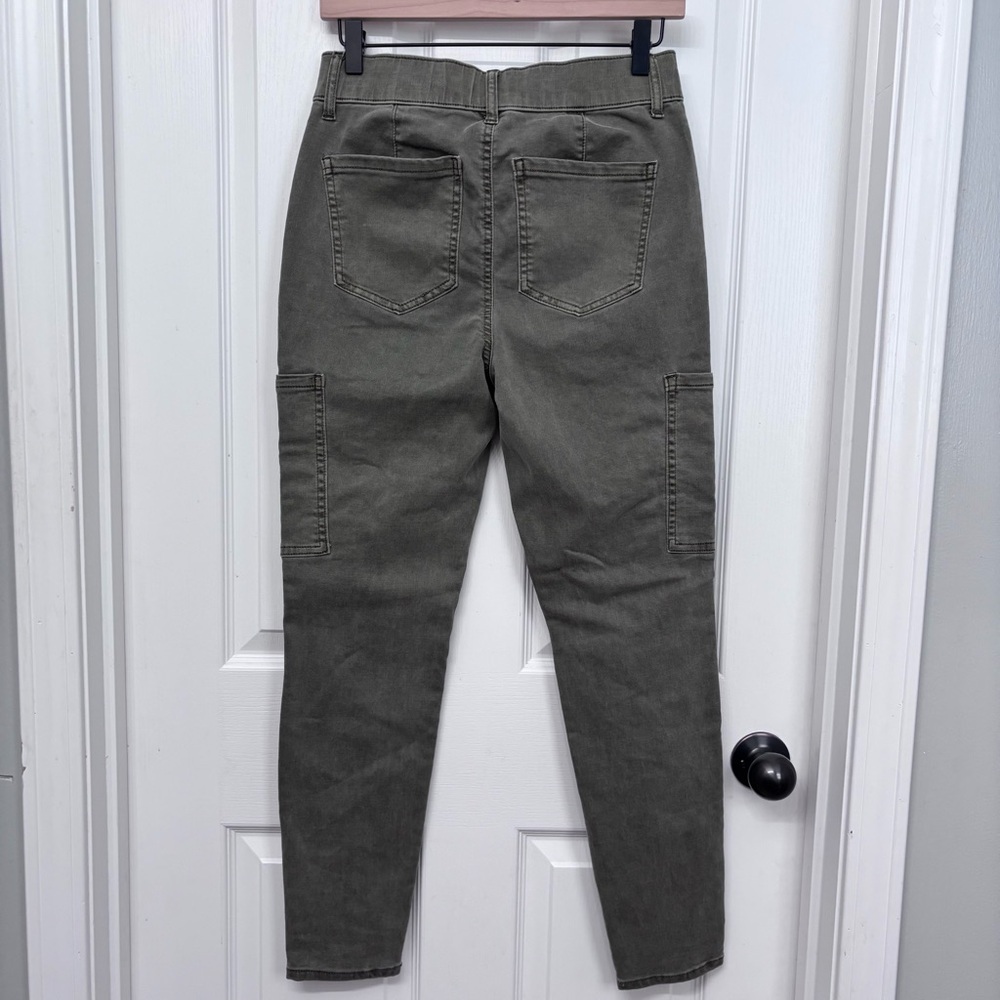 Olive Utility Cargo Pants | Stitch Star S - Picture 2 of 10